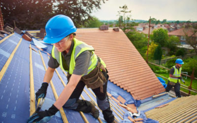 Comment estimer les coûts de réparation de fuite de toiture à Montjoly ?